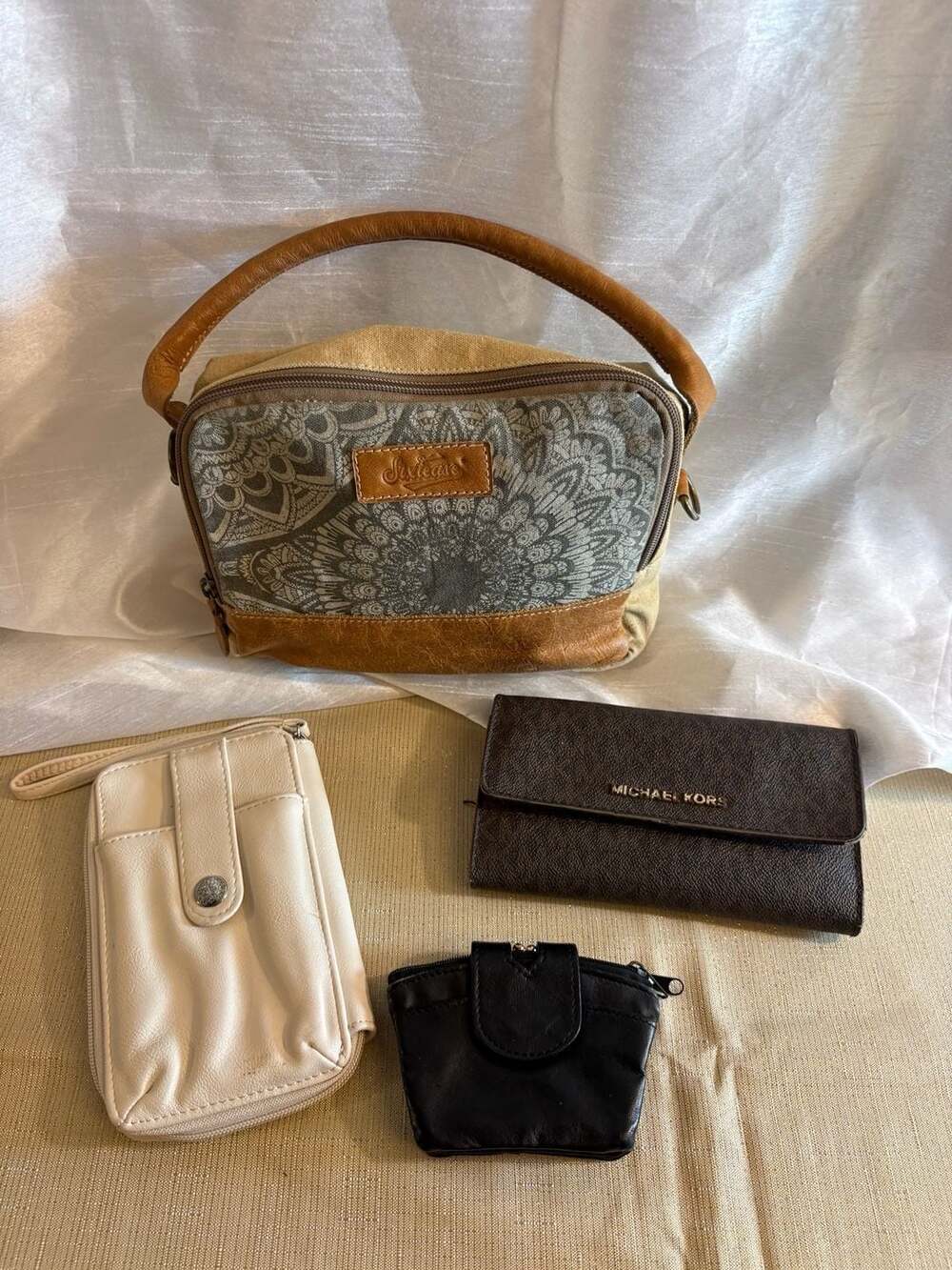 Michael Kors Wallet and Sixtease Handbag Accessory Bundle 4pc